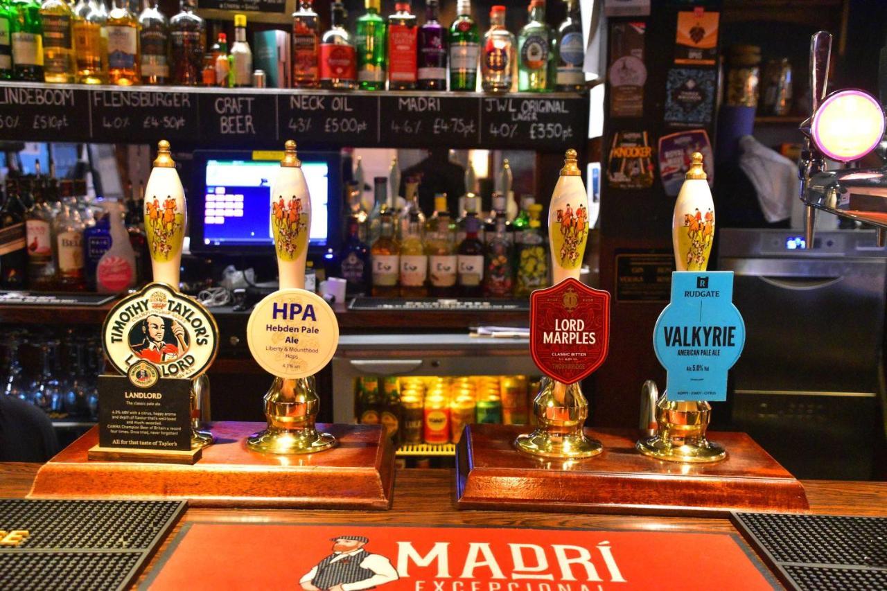 Robin Hood Inn Hebden Bridge Bagian luar foto